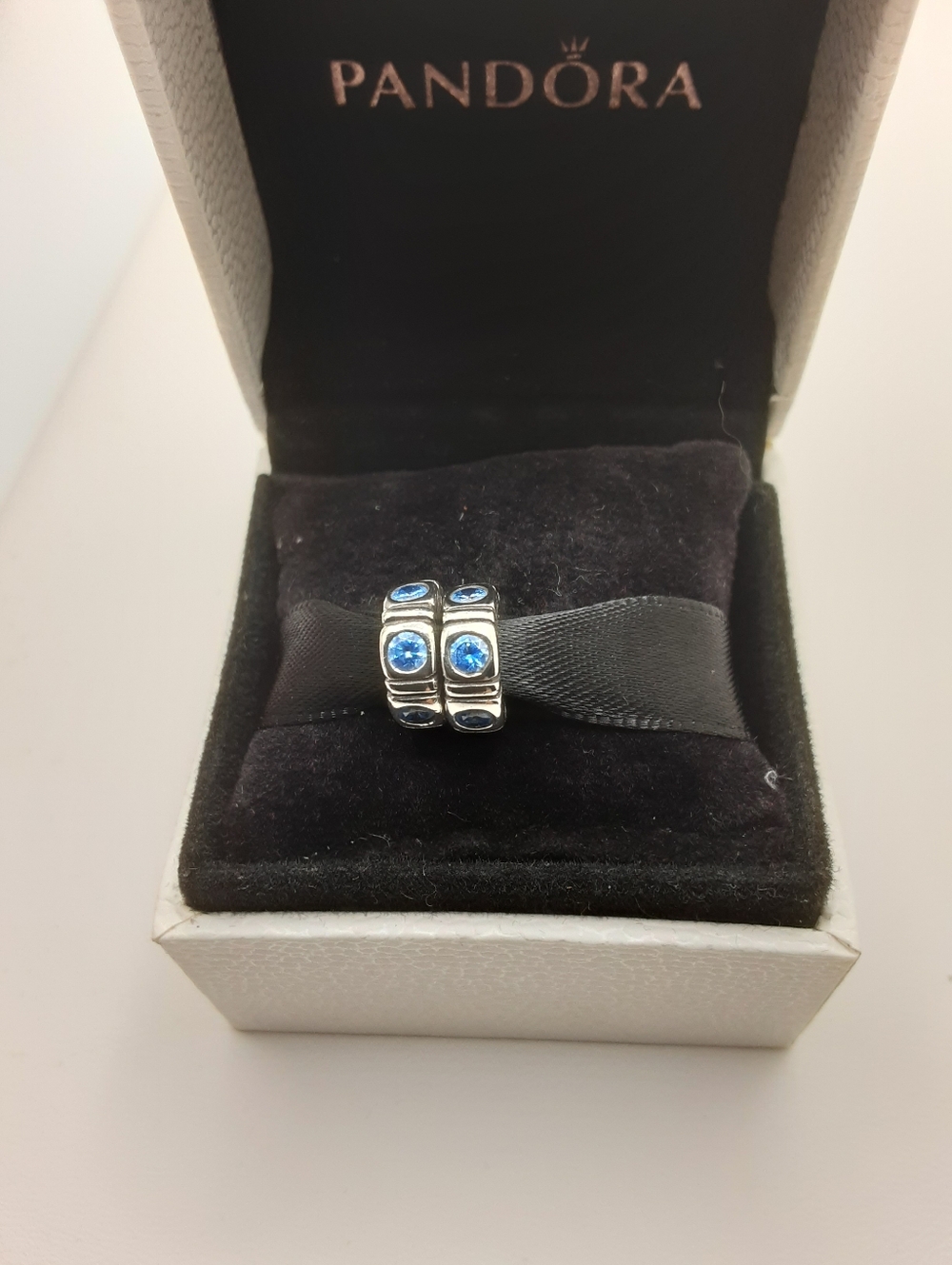 Authentic Pandora Trinity Spacer Charms (Set Of 2) - Excellent Used Condition - Picture 5 of 7